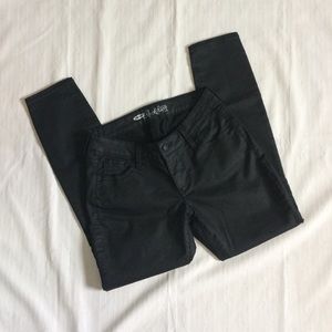 🔴 SOLD 🔴 Old Navy Pants